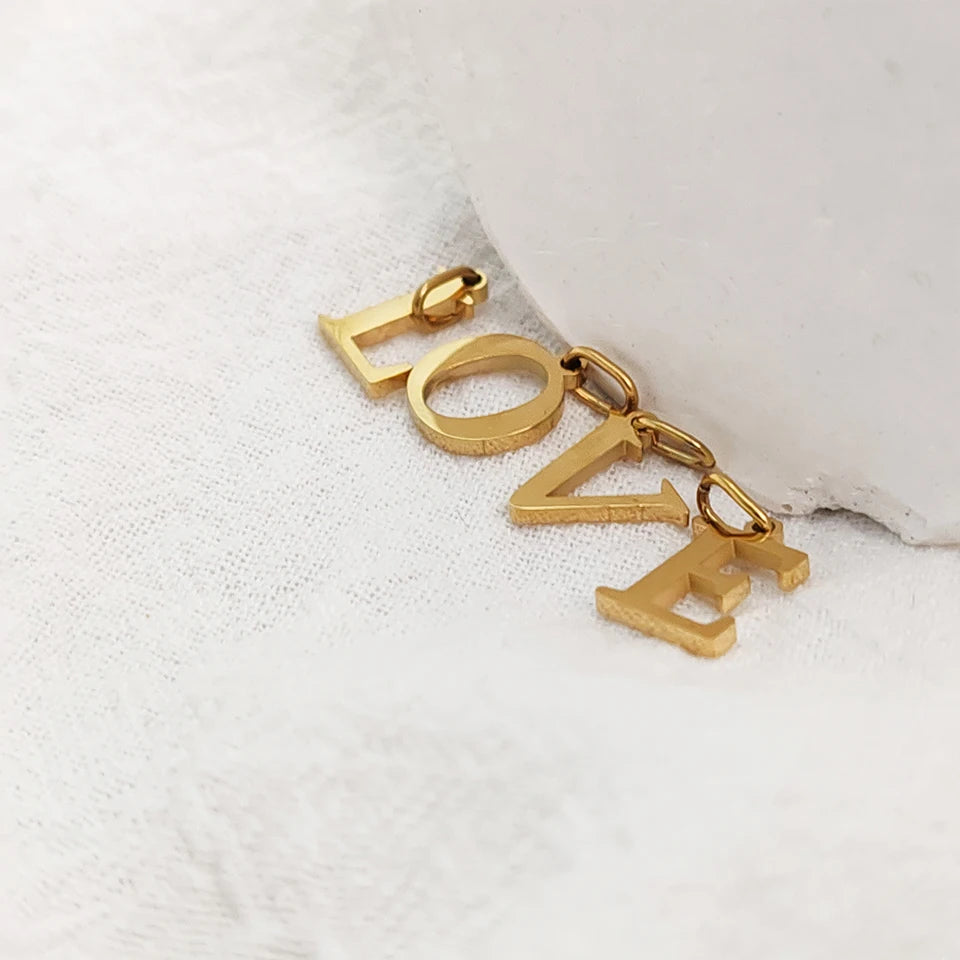 Pendentif "ALBA" Lettre Alphabet