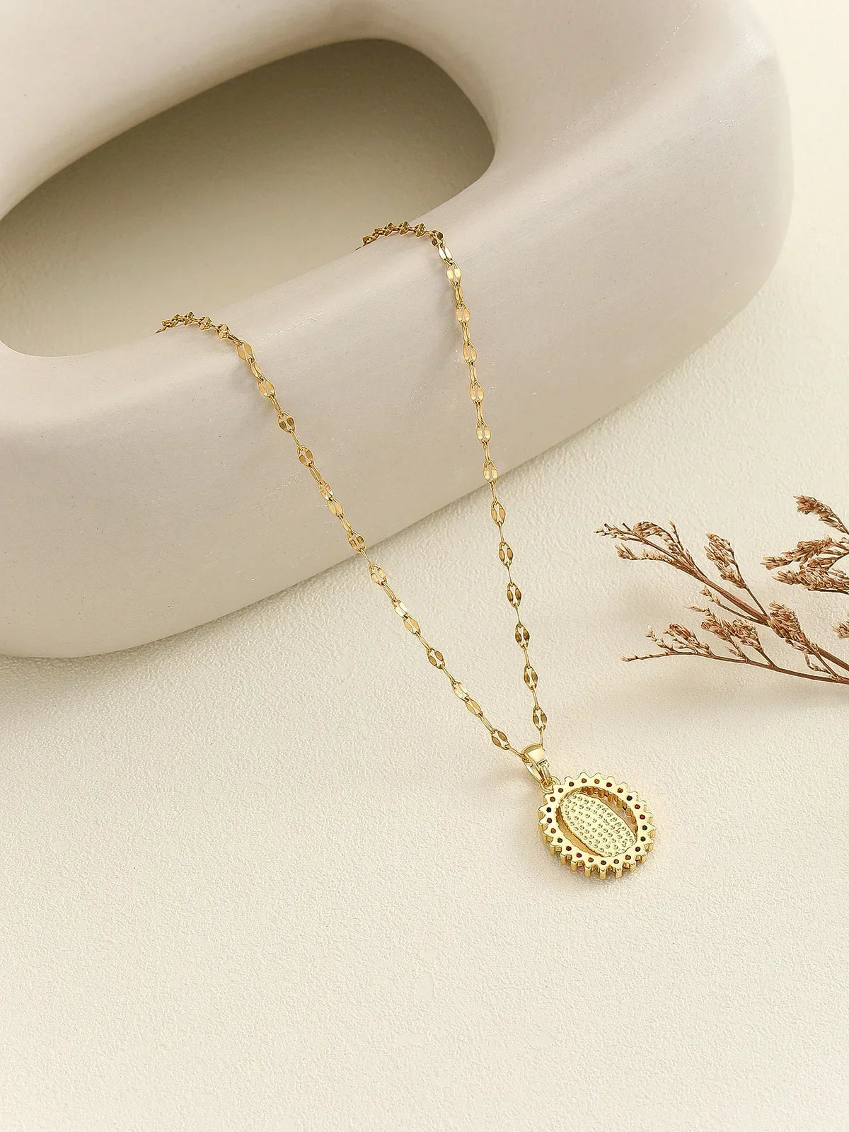 Collier "GRACE" Médaille Vierge Marie