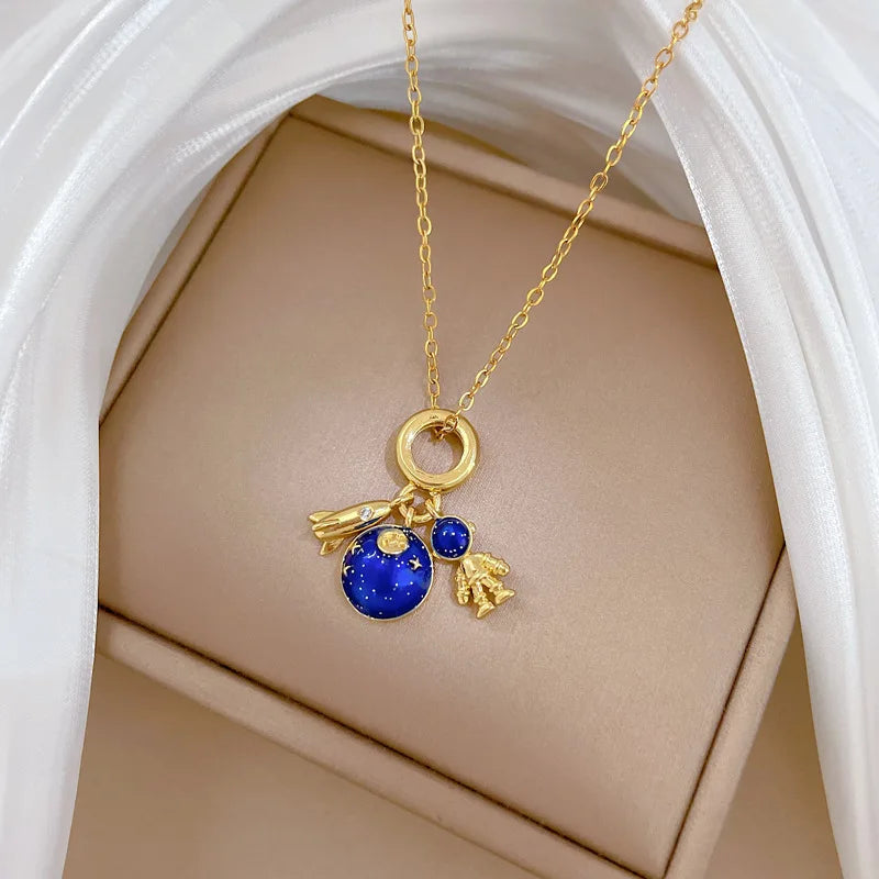 Collier "COSMOS" Astronaute Lune et Planète